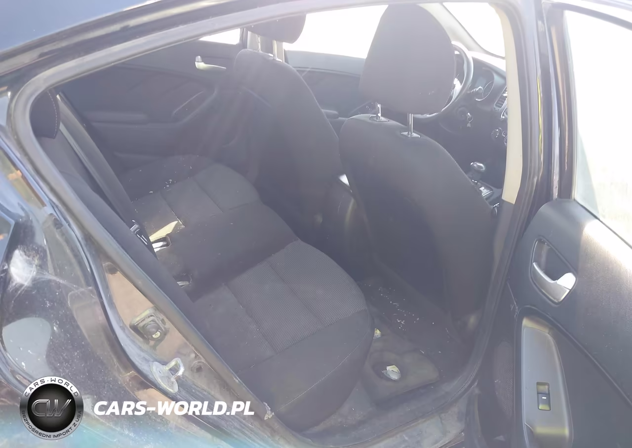 2017 Kia Forte Lx VIN:3KPFK4A7XHE062578 - 8