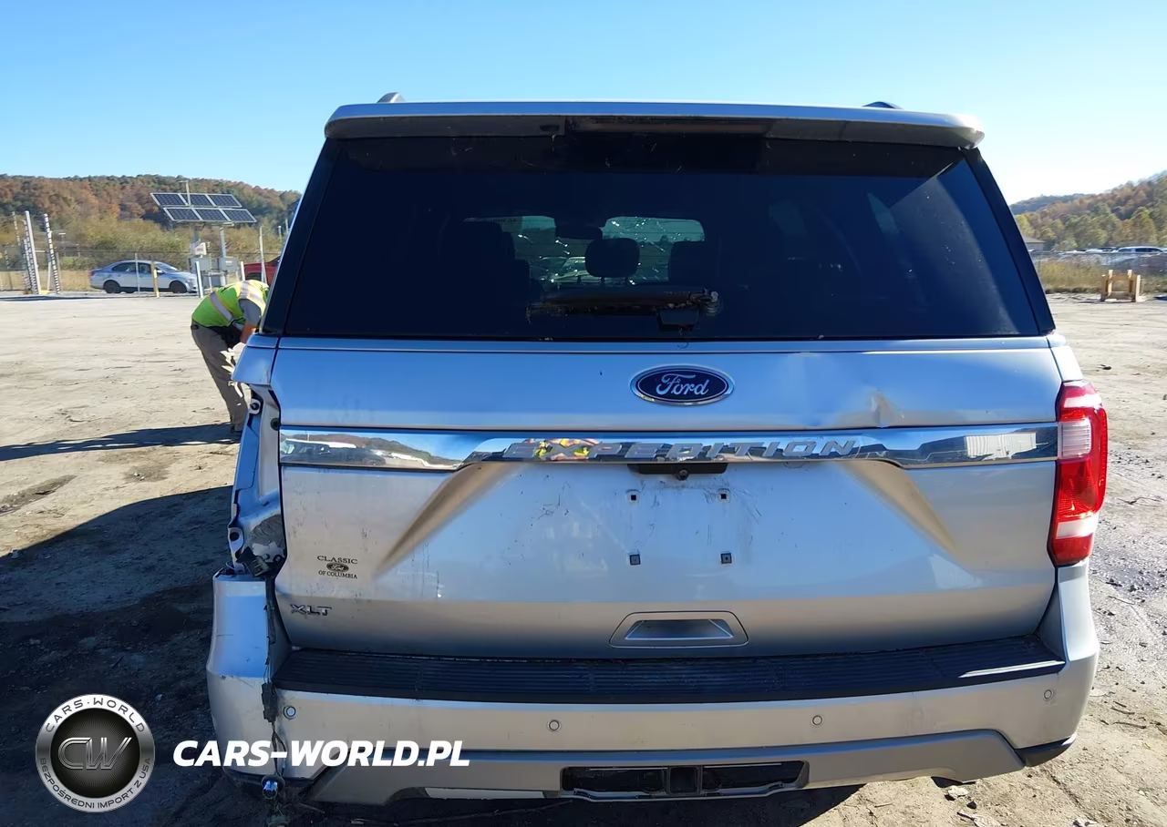 2019 Ford Expedition Xlt VIN:1FMJU1JT2KEA30979 - 16