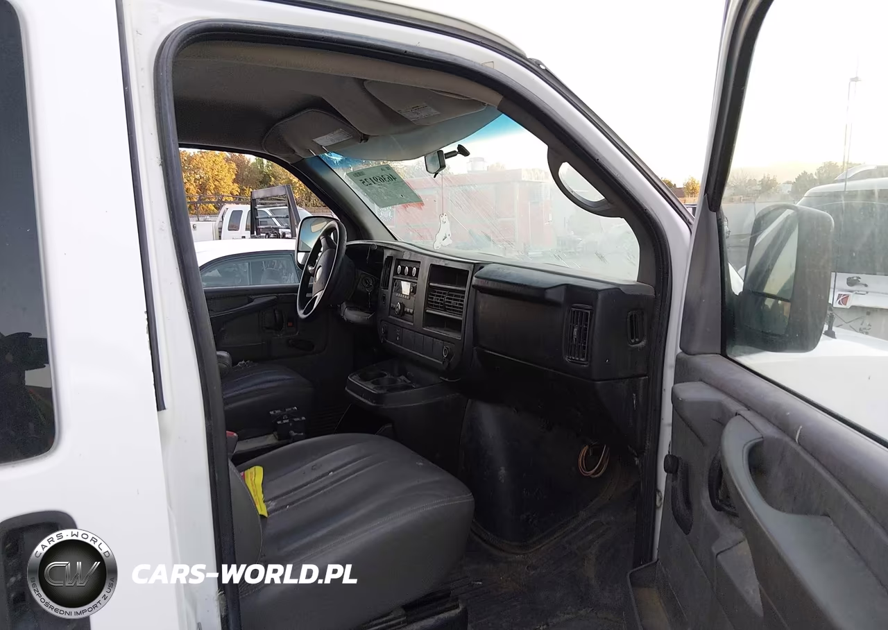 2010 Chevrolet Express 2500 Work Van VIN:1GCZGFBA0A1143263 - 5