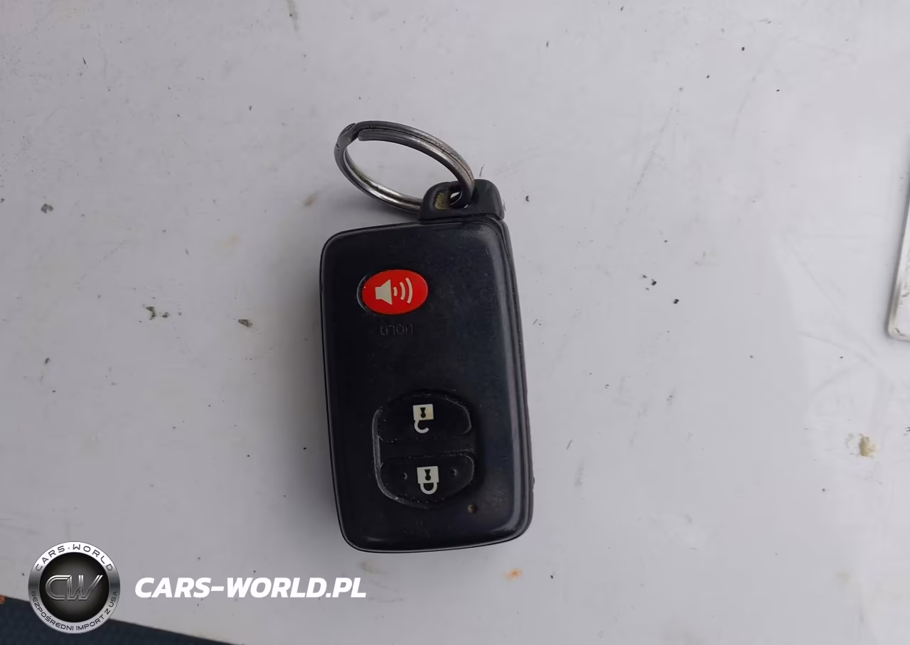 2012 Toyota Prius V Three VIN:JTDZN3EU0C3124536 - 11