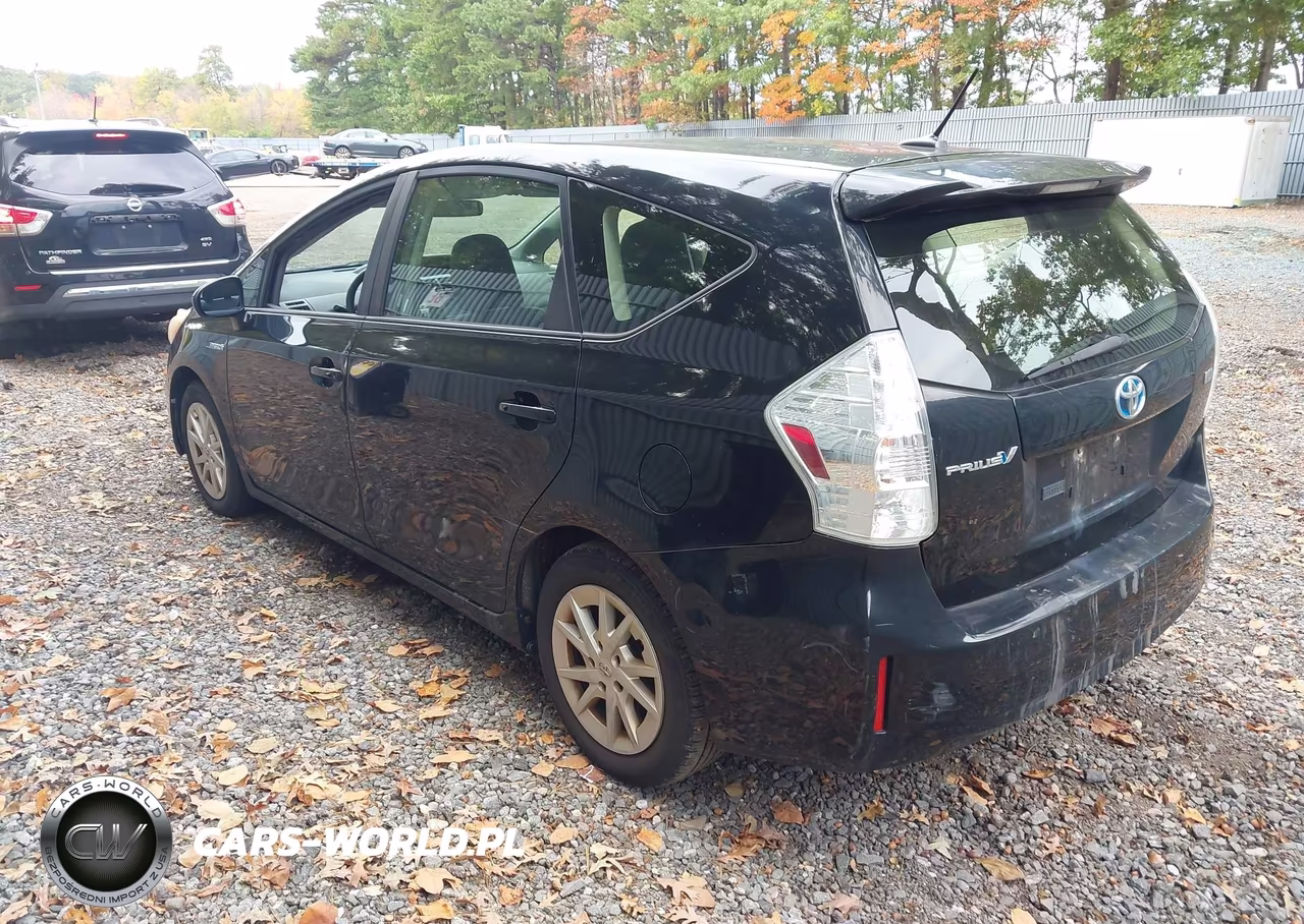 2012 Toyota Prius V Three VIN:JTDZN3EU0C3124536 - 3