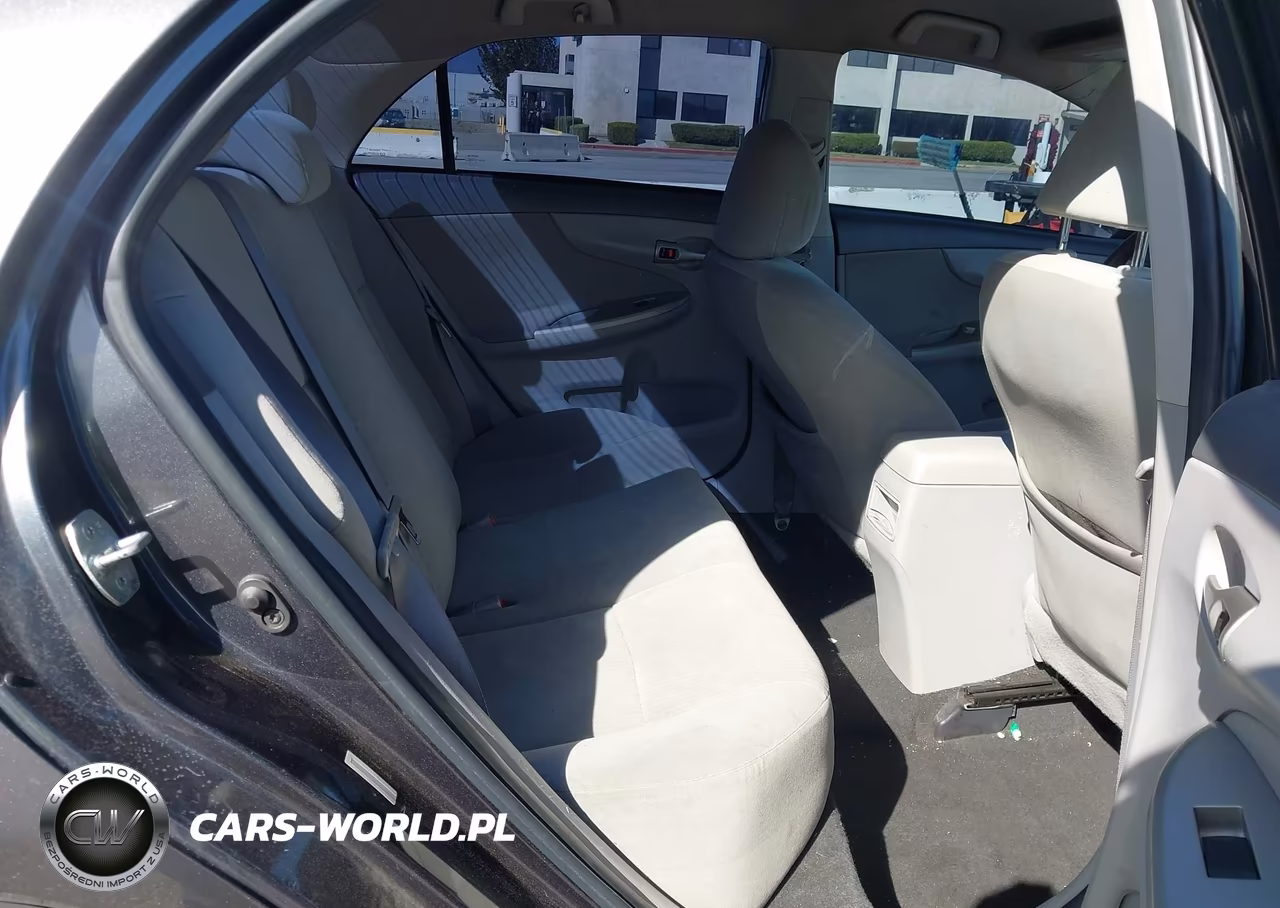 2010 Toyota Corolla Le VIN:1NXBU4EE9AZ204827 - 8