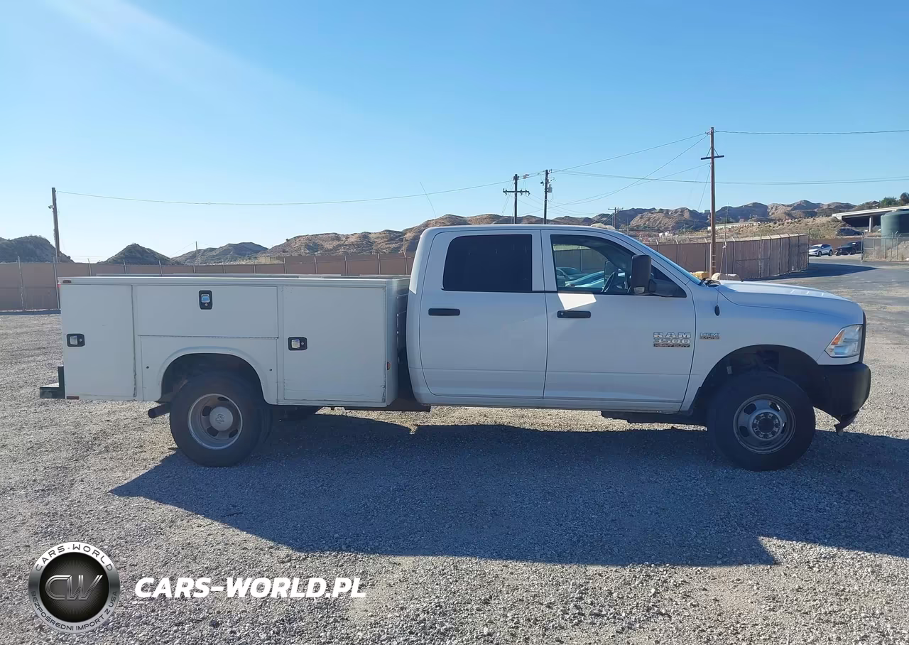 2014 Ram 3500 Chassis Tradesman-Slt-Laramie VIN:3C7WRTCJXEG312421 - 17