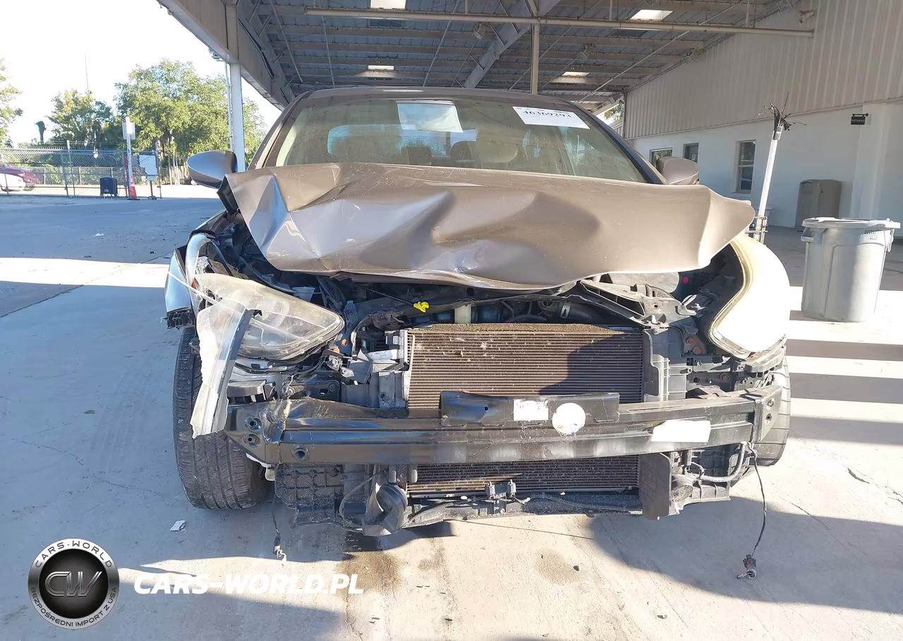 2015 Hyundai Elantra Se VIN:5NPDH4AE0FH623089 - 12