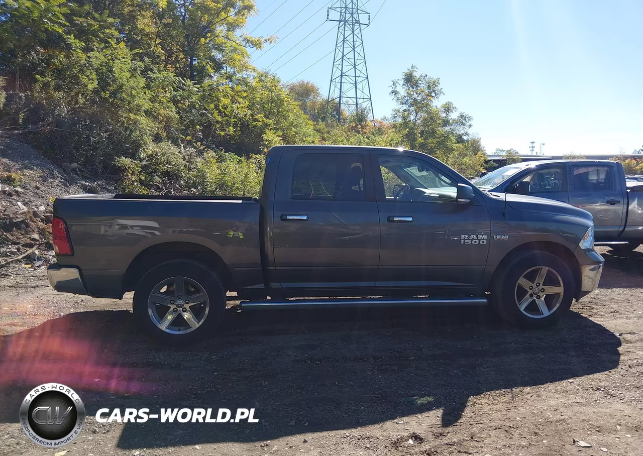 2015 Ram 1500 Big Horn VIN:1C6RR7LT7FS685730 - 13