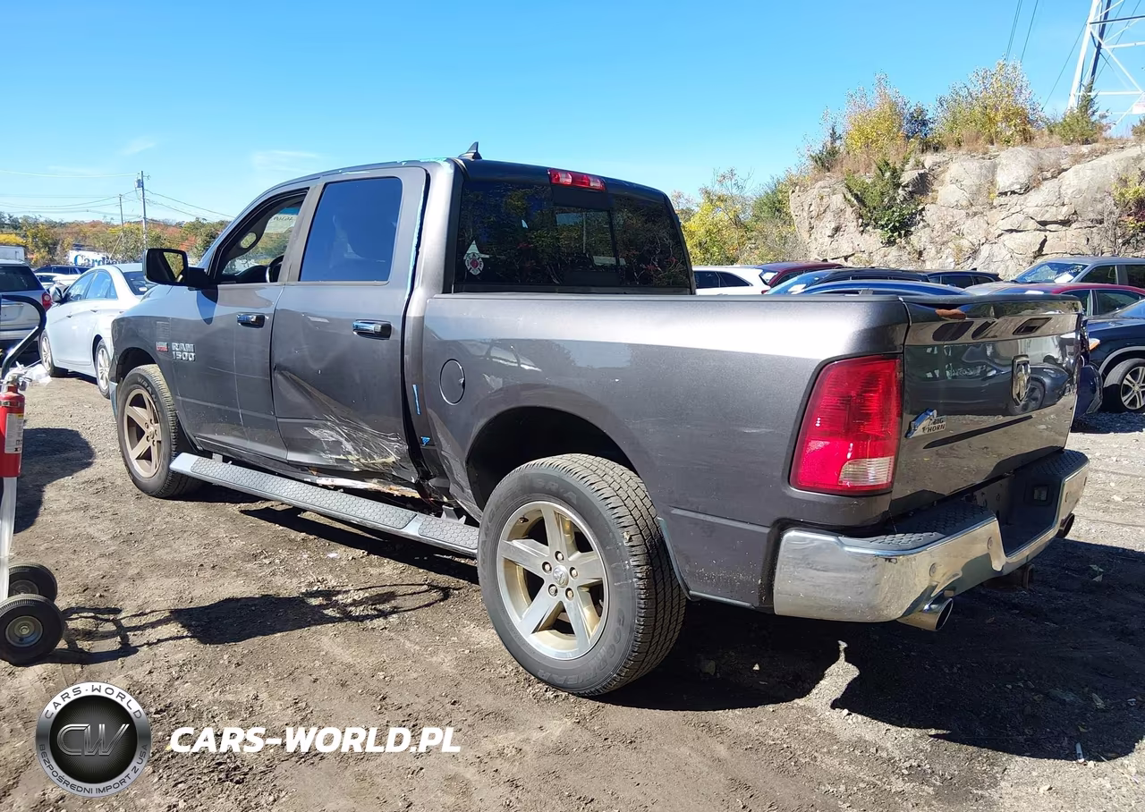 2015 Ram 1500 Big Horn VIN:1C6RR7LT7FS685730 - 3