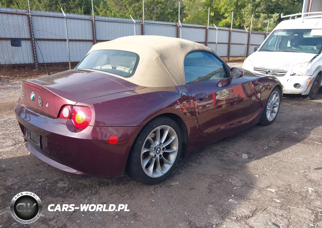 2004 BMW Z4 2.5I VIN:4USBT33524LS52291 - 4
