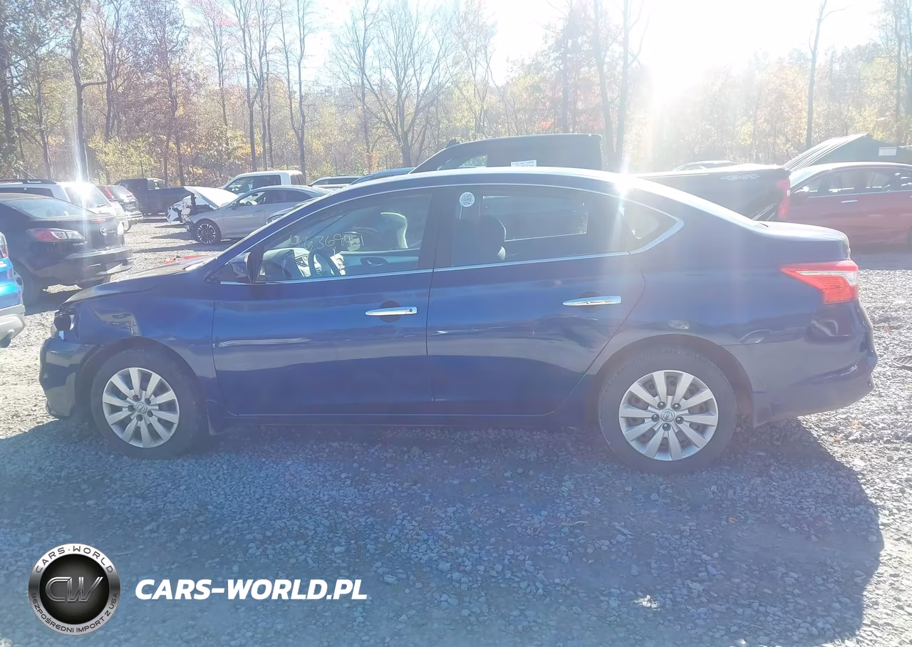 2016 Nissan Sentra S VIN:3N1AB7AP3GY212039 - 14