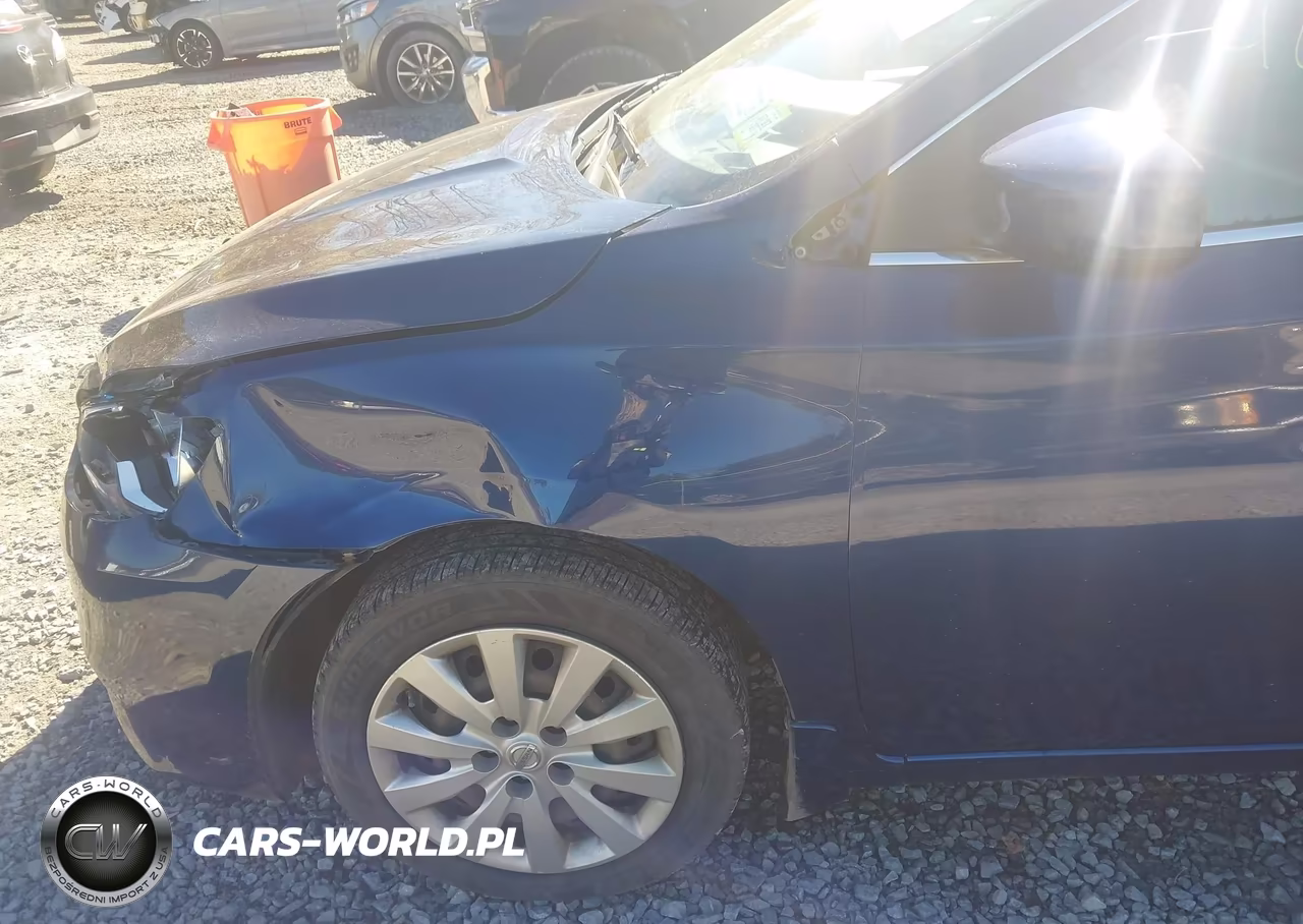 2016 Nissan Sentra S VIN:3N1AB7AP3GY212039 - 6