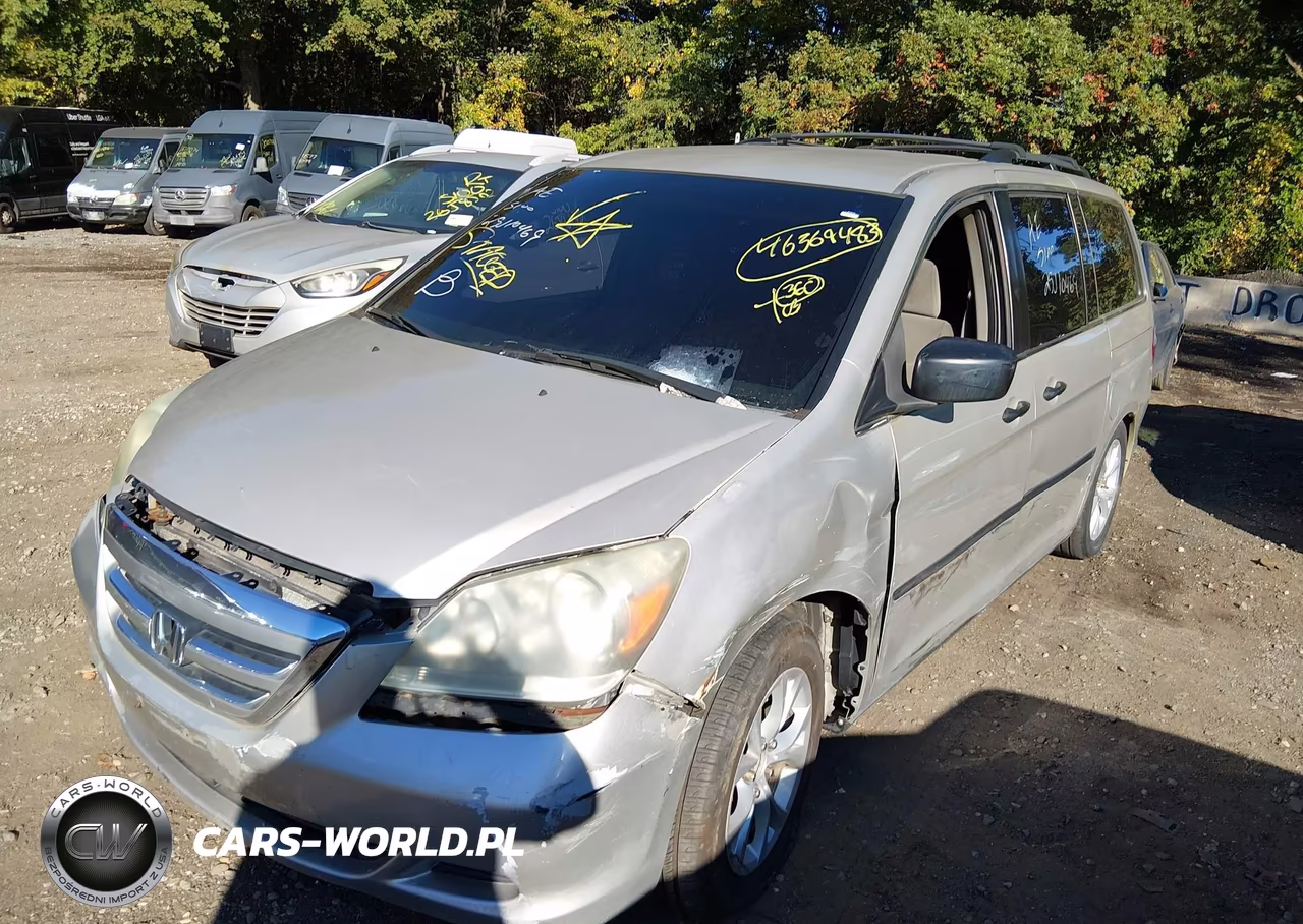 2006 Honda Odyssey Lx VIN:5FNRL38276B052581 - 2