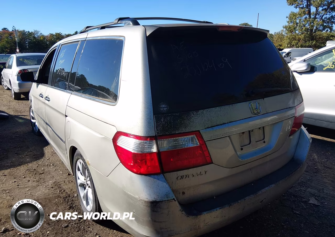 2006 Honda Odyssey Lx VIN:5FNRL38276B052581 - 3