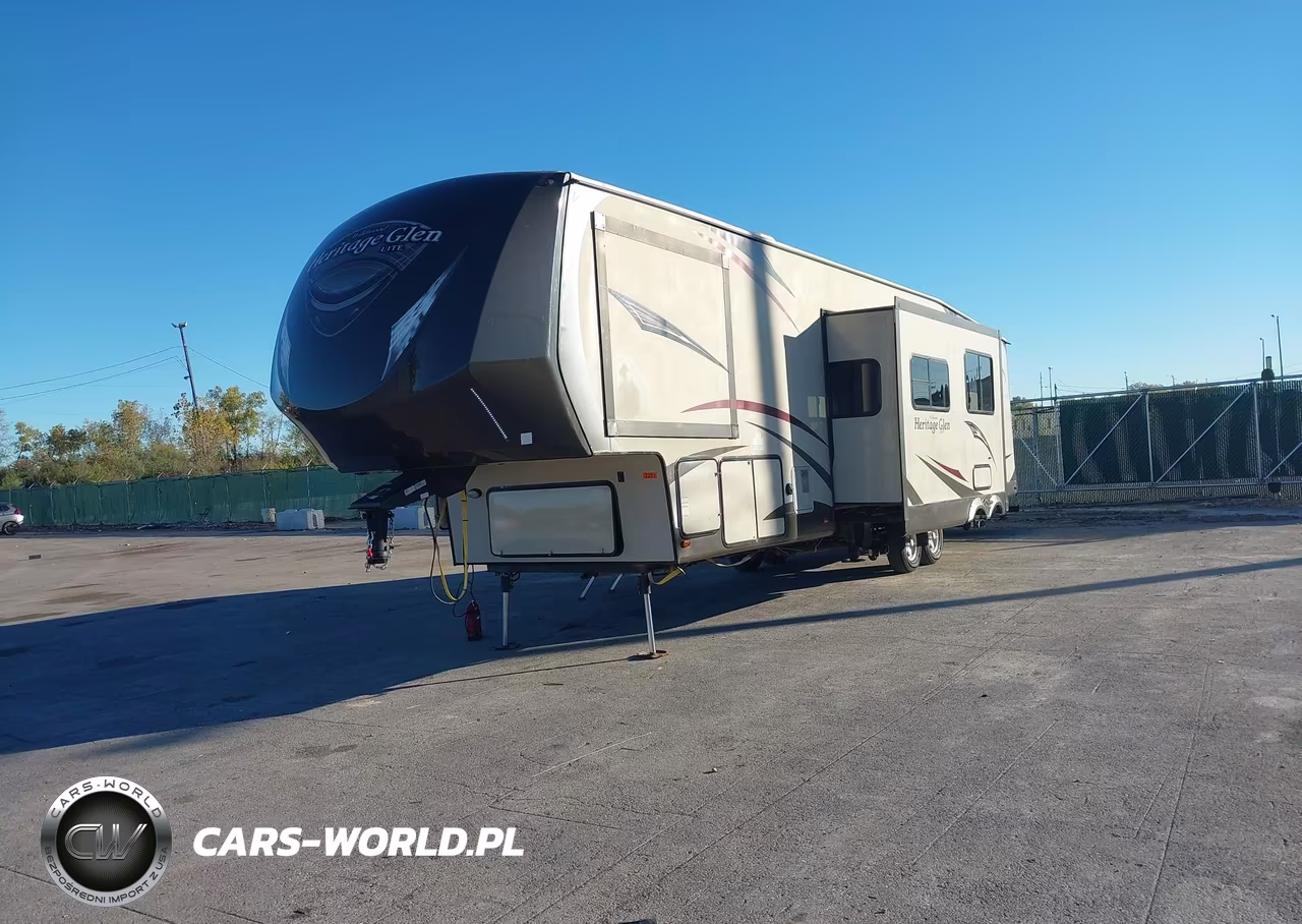 2015 Wildwood Other VIN:4X4FWBM20FU006814 - 2