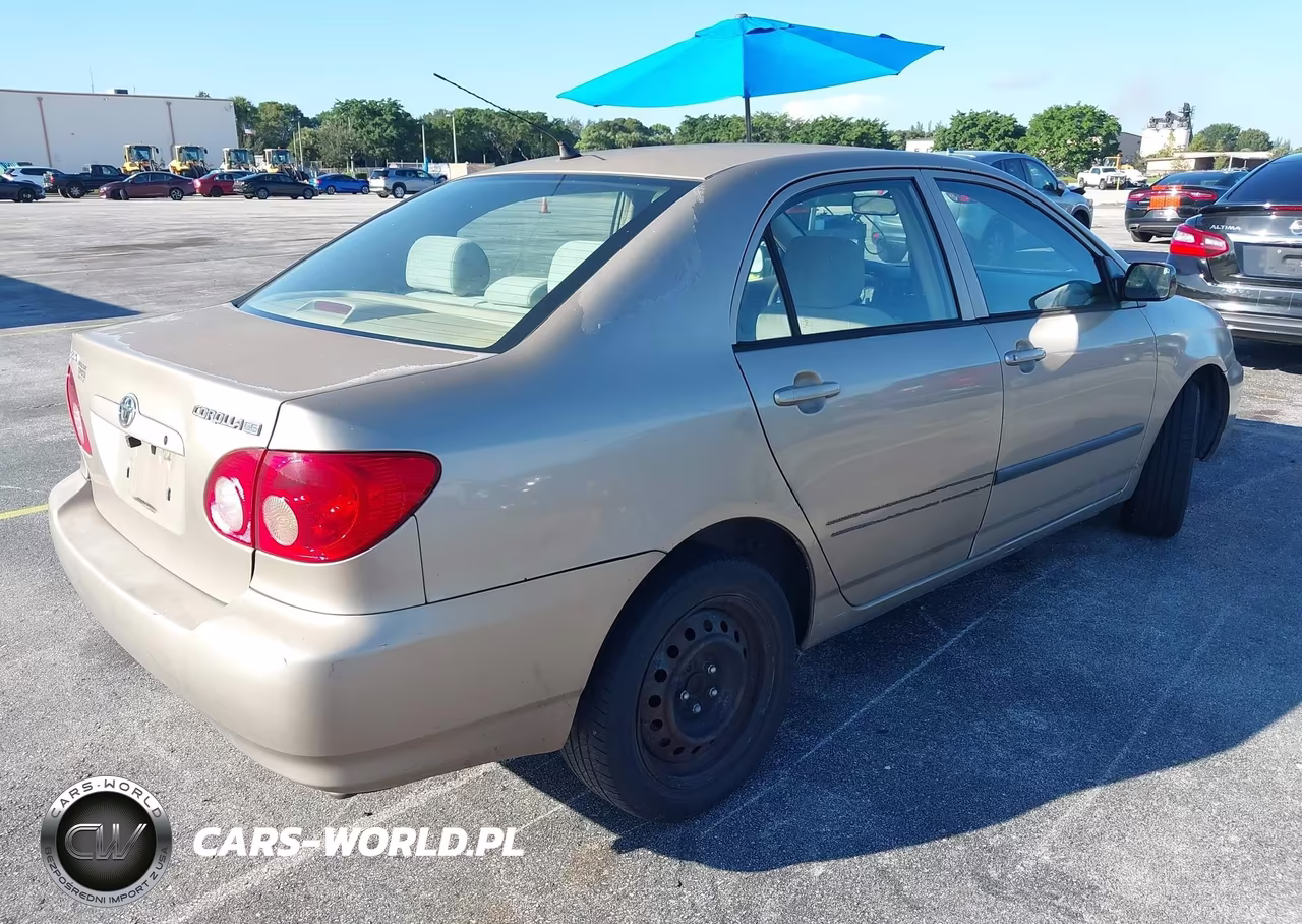 2007 Toyota Corolla Ce VIN:1NXBR32E67Z918326 - 4