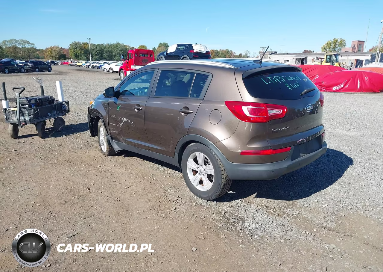 2012 Kia Sportage Lx VIN:KNDPB3A2XC7267622 - 3