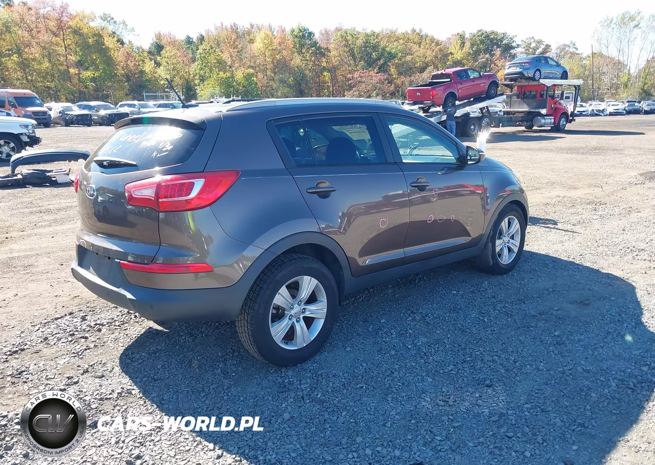 2012 Kia Sportage Lx VIN:KNDPB3A2XC7267622 - 4