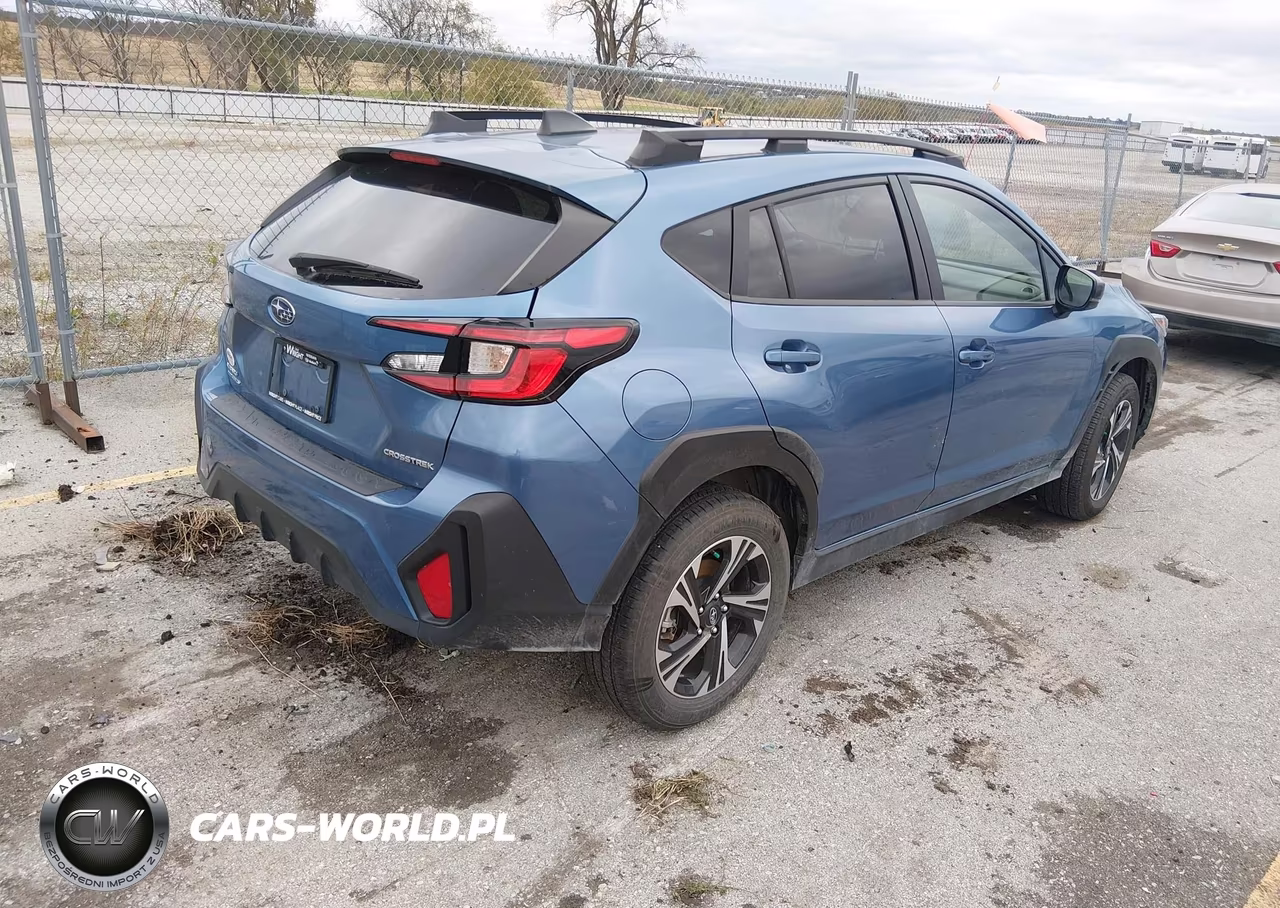 2024 Subaru Crosstrek Premium VIN:JF2GUADC4RH851943 - 4