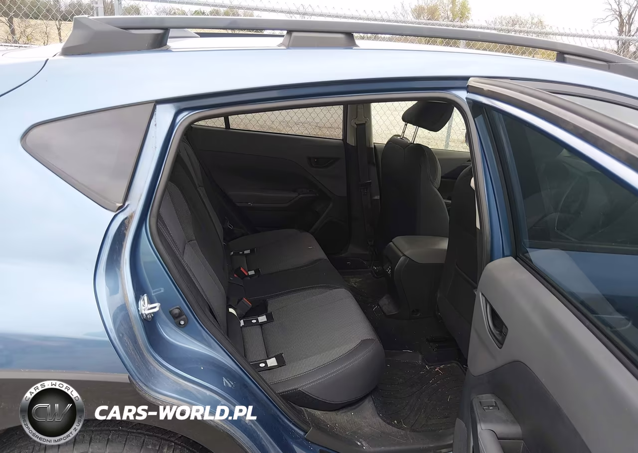 2024 Subaru Crosstrek Premium VIN:JF2GUADC4RH851943 - 8