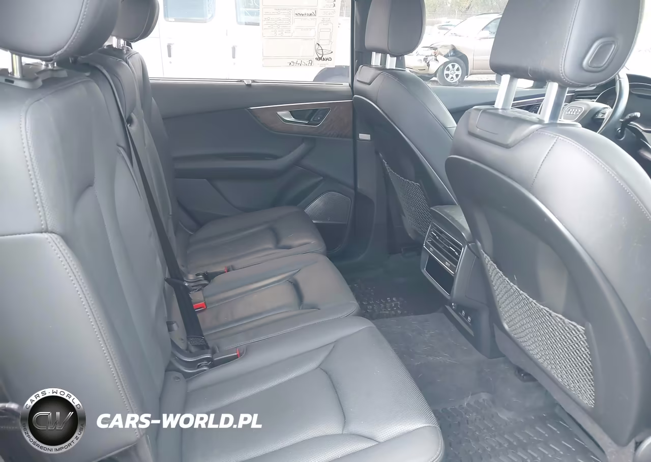 2020 Audi Q7 Prestige 55 Tfsi Quattro Tiptronic VIN:WA1VXAF76LD003875 - 8