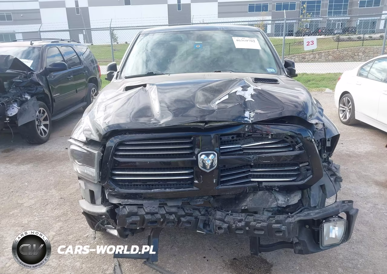 2015 Ram 1500 Sport VIN:1C6RR6MT4FS575713 - 13