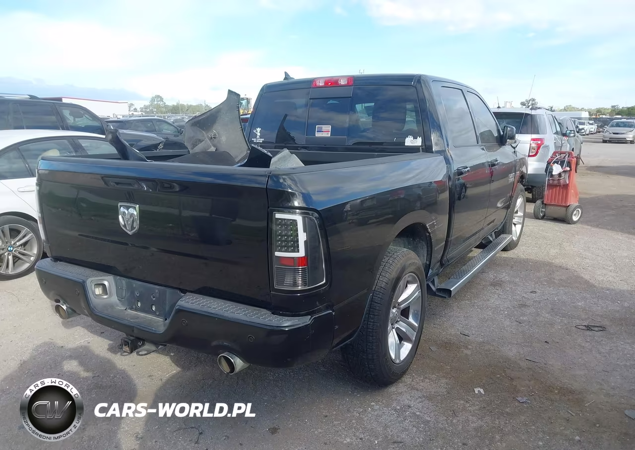 2015 Ram 1500 Sport VIN:1C6RR6MT4FS575713 - 4