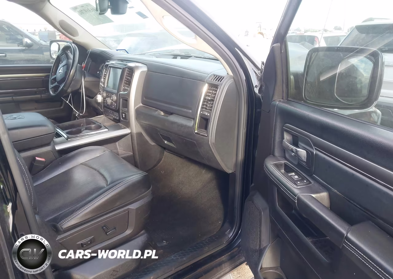 2015 Ram 1500 Sport VIN:1C6RR6MT4FS575713 - 5
