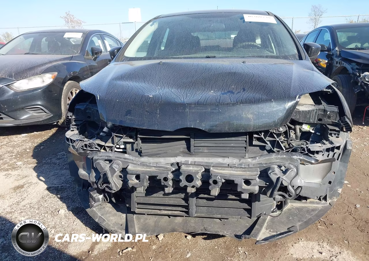 2014 Ford Focus Se VIN:1FADP3K24EL418568 - 6