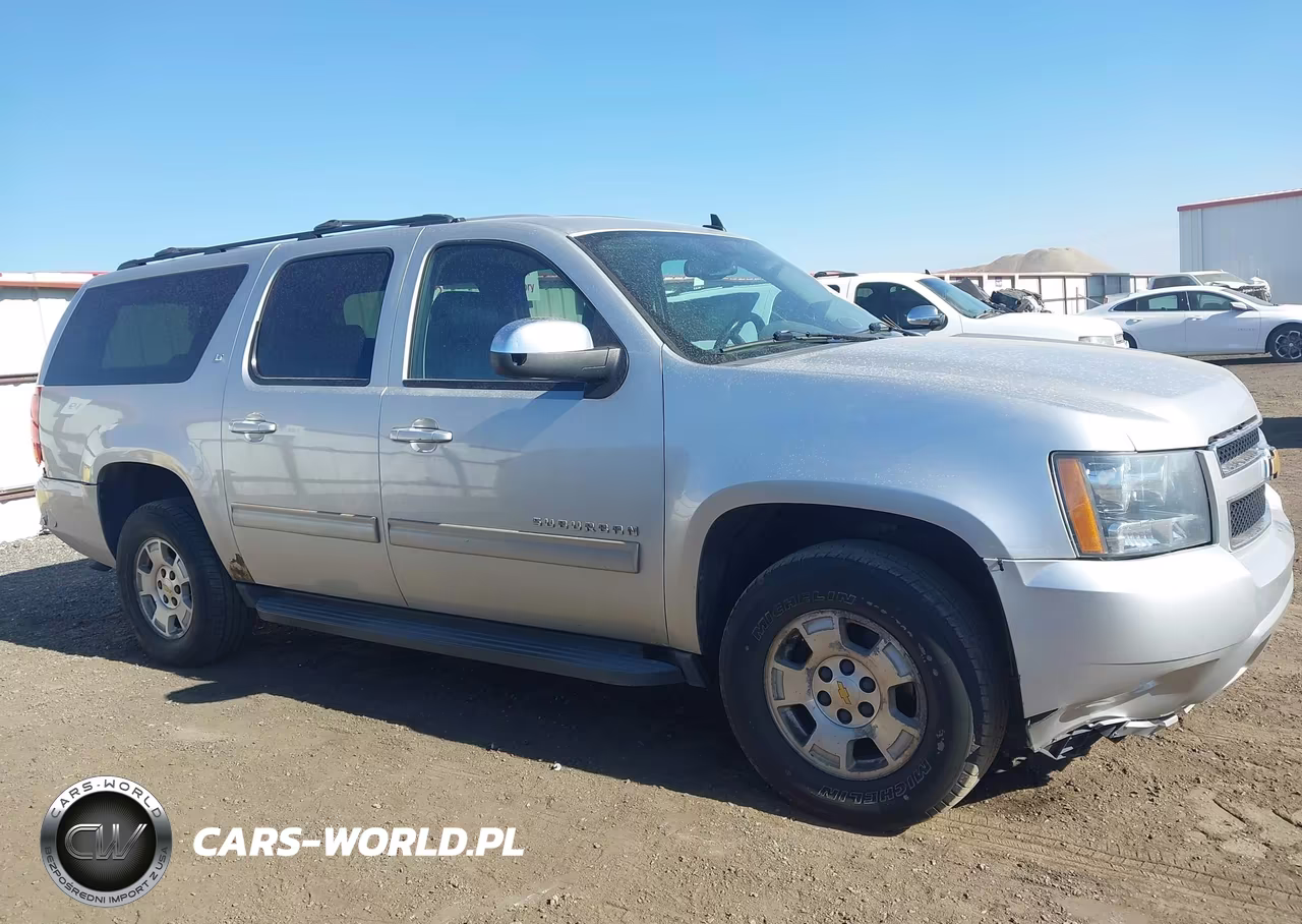 2010 Chevrolet Suburban 1500 Lt1 VIN:1GNUKJE32AR245990 - 13