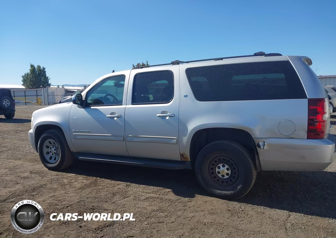 2010 Chevrolet Suburban 1500 Lt1 VIN:1GNUKJE32AR245990 - 14