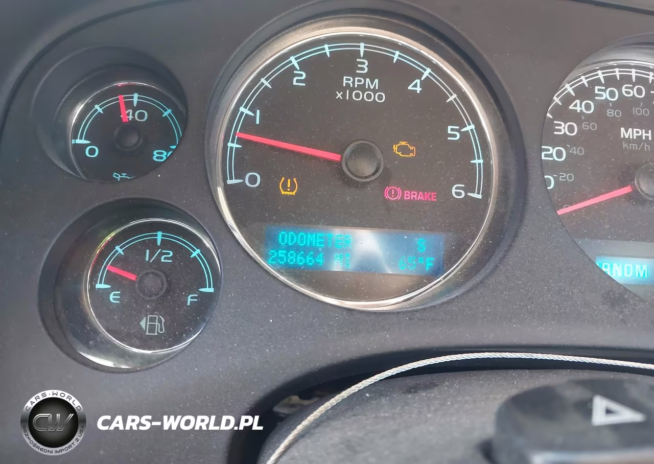 2010 Chevrolet Suburban 1500 Lt1 VIN:1GNUKJE32AR245990 - 7