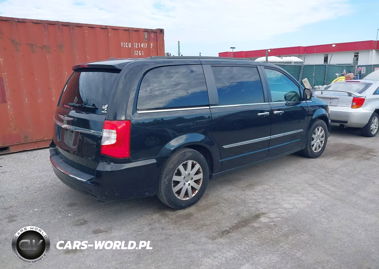 2014 Chrysler Town & Country Touring VIN:2C4RC1BG3ER418547 - 4