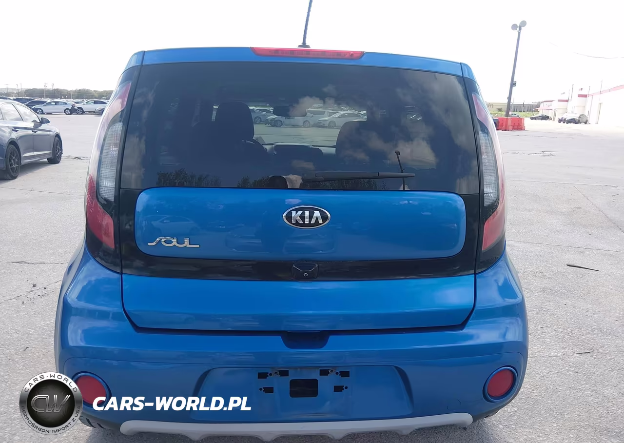 2019 Kia Soul + VIN:KNDJP3A52K7643505 - 16