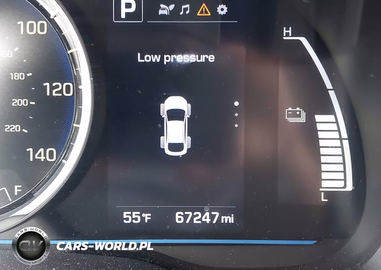 2018 Hyundai Ioniq Hybrid Blue VIN:KMHC65LC3JU076901 - 15