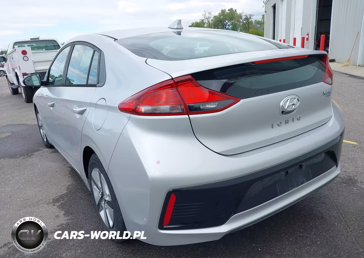 2018 Hyundai Ioniq Hybrid Blue VIN:KMHC65LC3JU076901 - 3