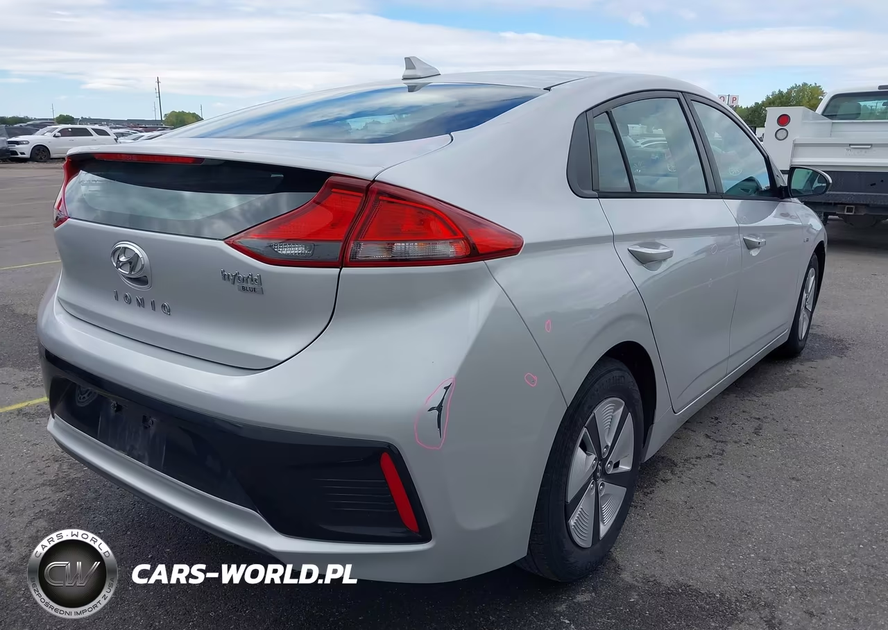 2018 Hyundai Ioniq Hybrid Blue VIN:KMHC65LC3JU076901 - 4
