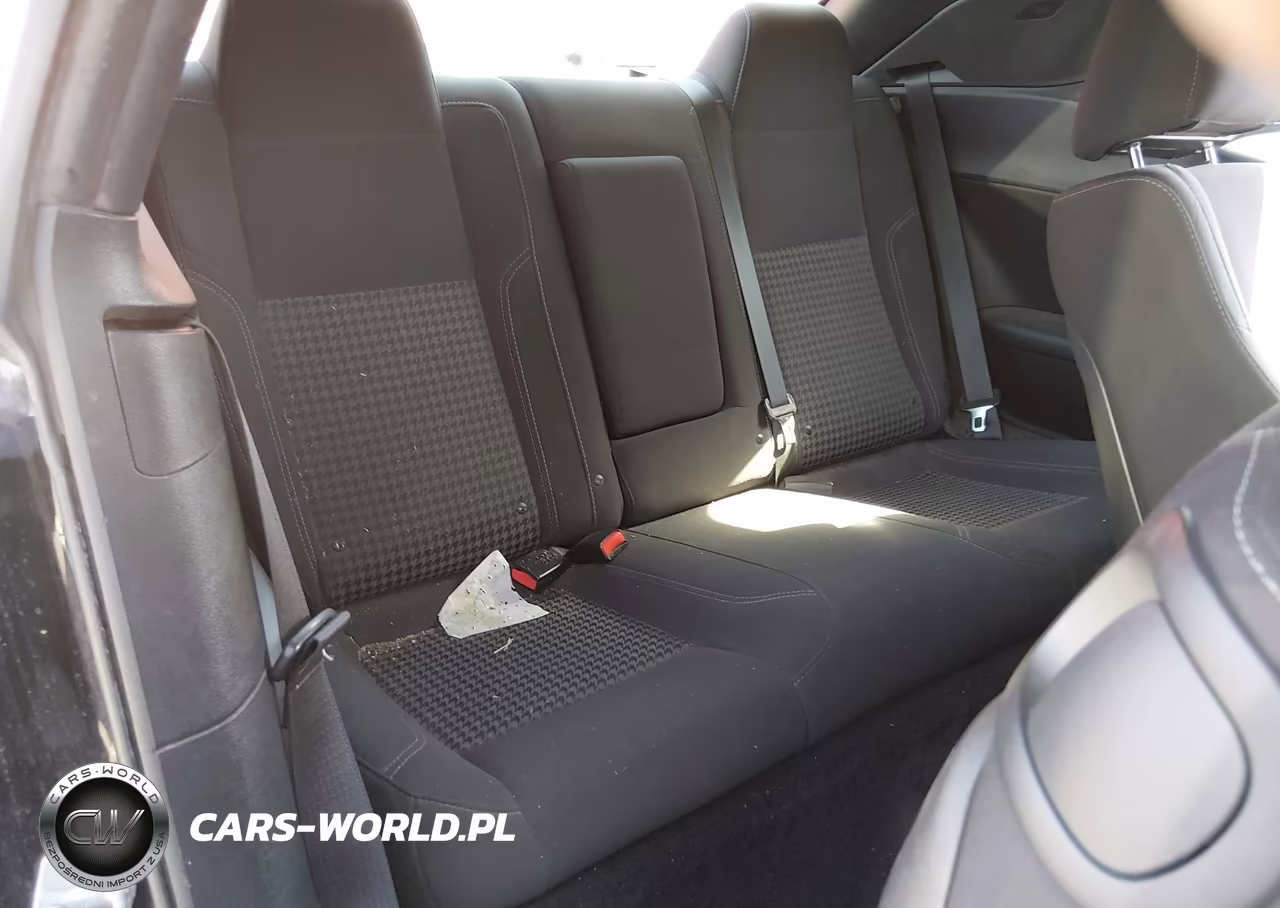 2018 Dodge Challenger Sxt VIN:2C3CDZAGXJH131150 - 8