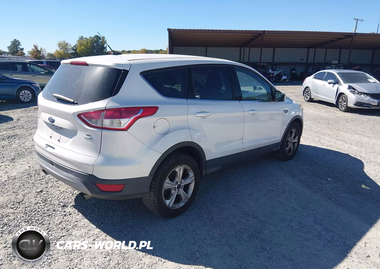 2016 Ford Escape Se VIN:1FMCU9G93GUB67364 - 4