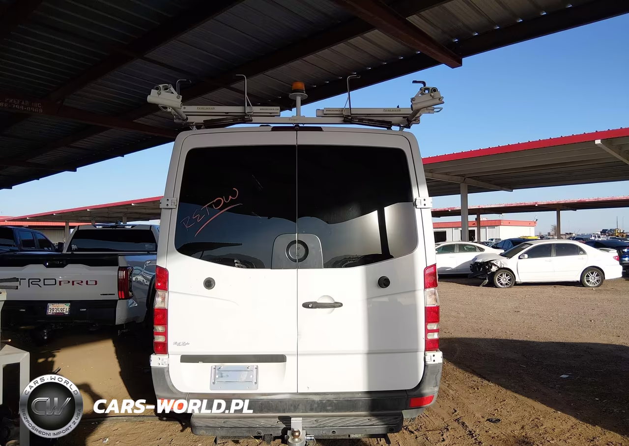 2012 Mercedes-Benz Sprinter 2500 Normal Roof VIN:WD3PE7CC2C5718357 - 16