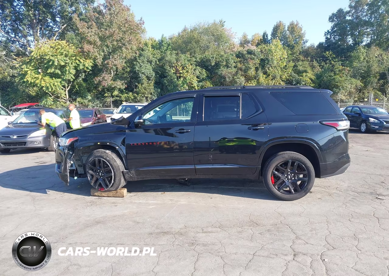 2018 Chevrolet Traverse Premier VIN:1GNEVJKW9JJ121871 - 15