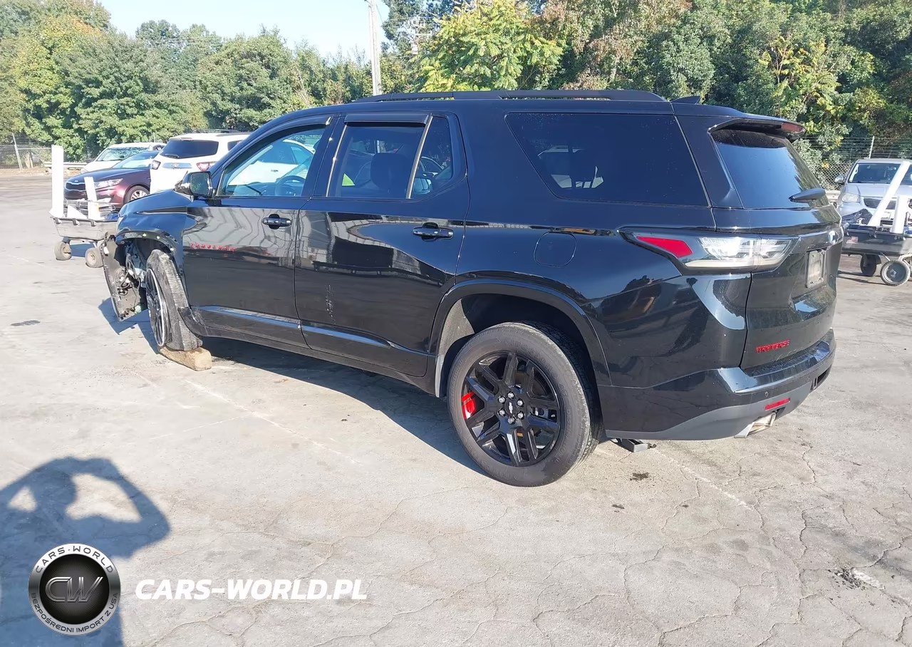 2018 Chevrolet Traverse Premier VIN:1GNEVJKW9JJ121871 - 3