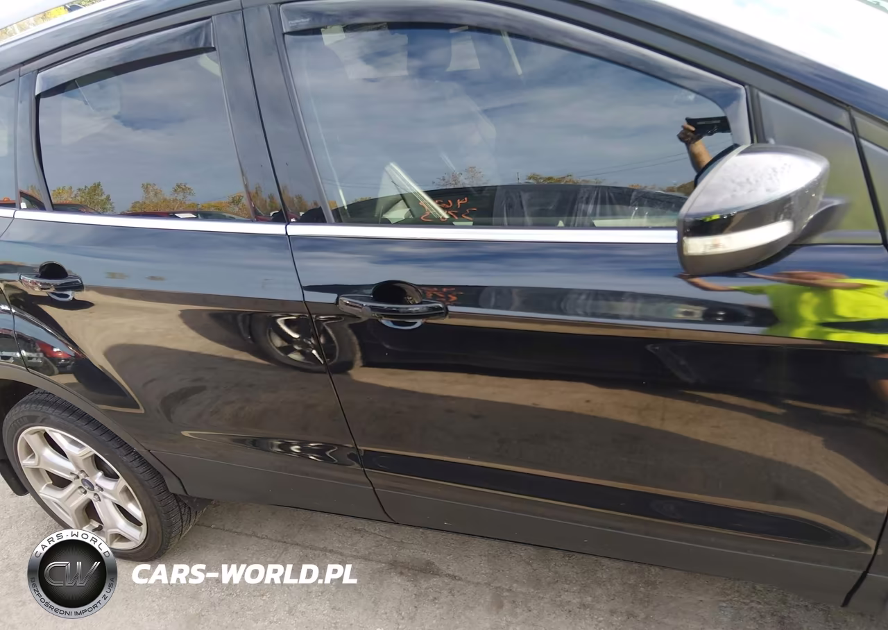 2018 Ford Escape Titanium VIN:1FMCU9J93JUB07214 - 13