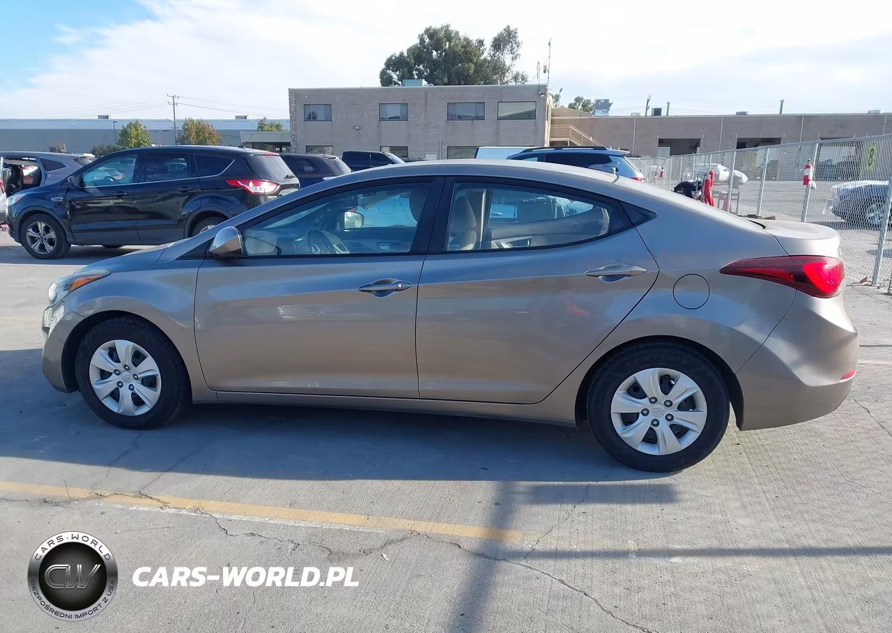 2016 Hyundai Elantra Se VIN:5NPDH4AE7GH789496 - 14