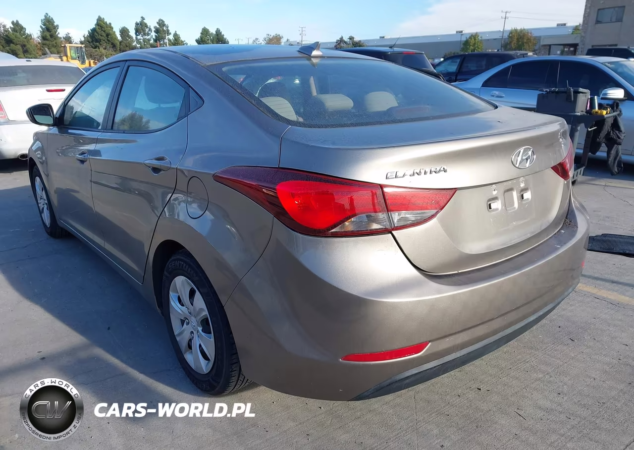 2016 Hyundai Elantra Se VIN:5NPDH4AE7GH789496 - 3