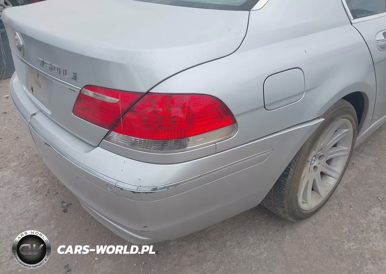 2006 BMW 750Li VIN:WBAHN83546DT63989 - 12