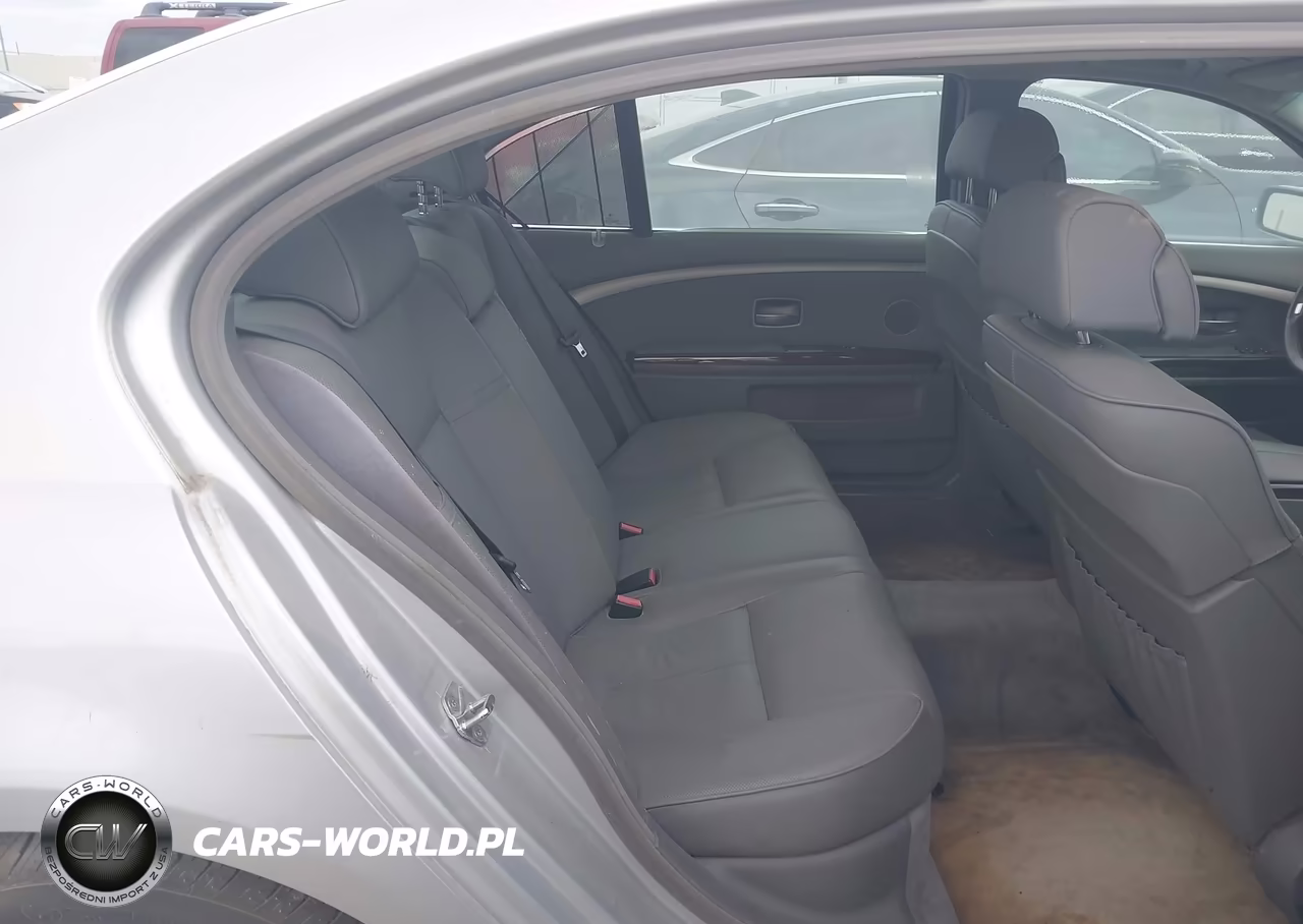 2006 BMW 750Li VIN:WBAHN83546DT63989 - 8