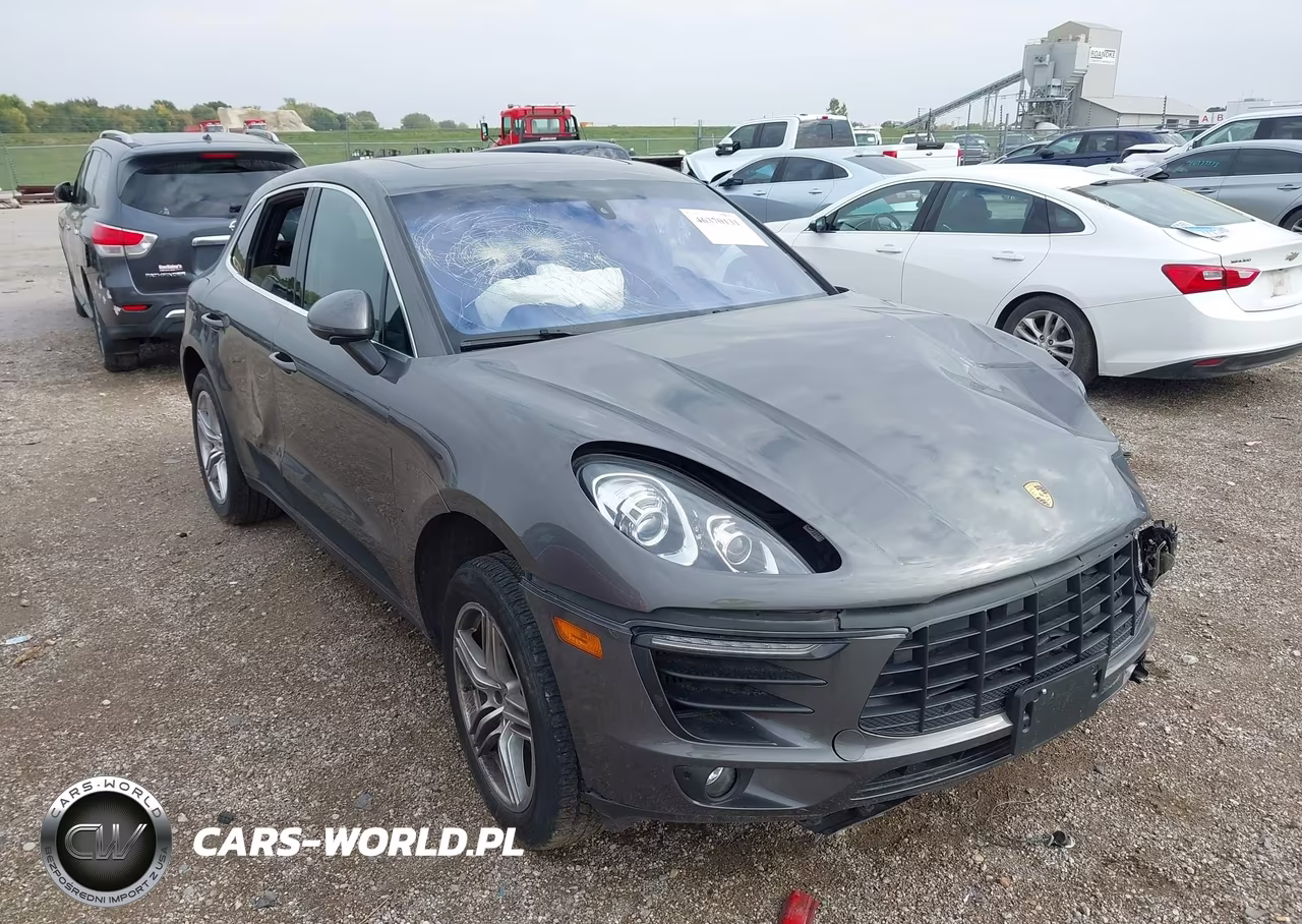 2016 Porsche Macan S VIN:WP1AB2A59GLB42682 - 1