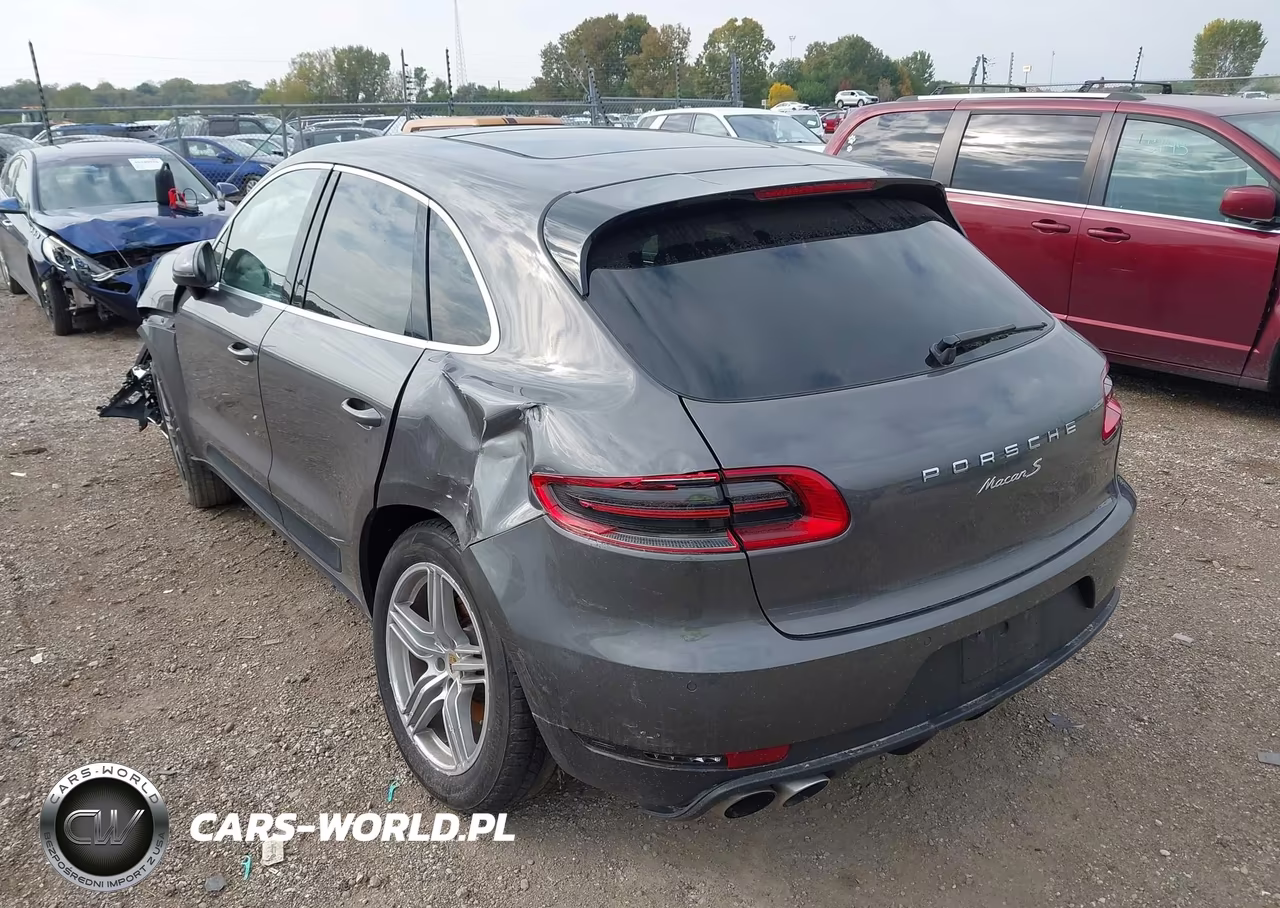 2016 Porsche Macan S VIN:WP1AB2A59GLB42682 - 3