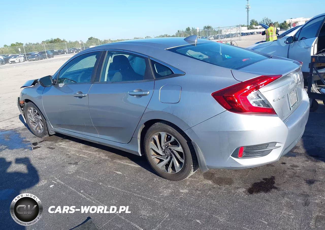 2018 Honda Civic Ex VIN:19XFC2F76JE043638 - 3