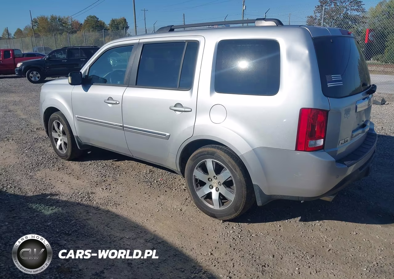 2012 Honda Pilot Touring VIN:5FNYF4H94CB055309 - 3