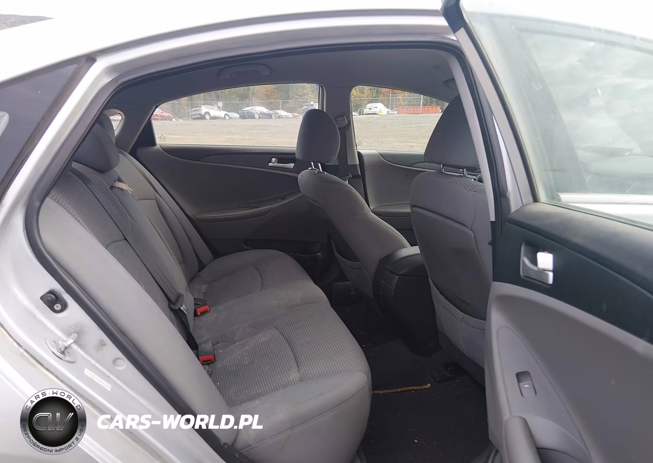 2011 Hyundai Sonata Gls VIN:5NPEB4AC3BH037145 - 8