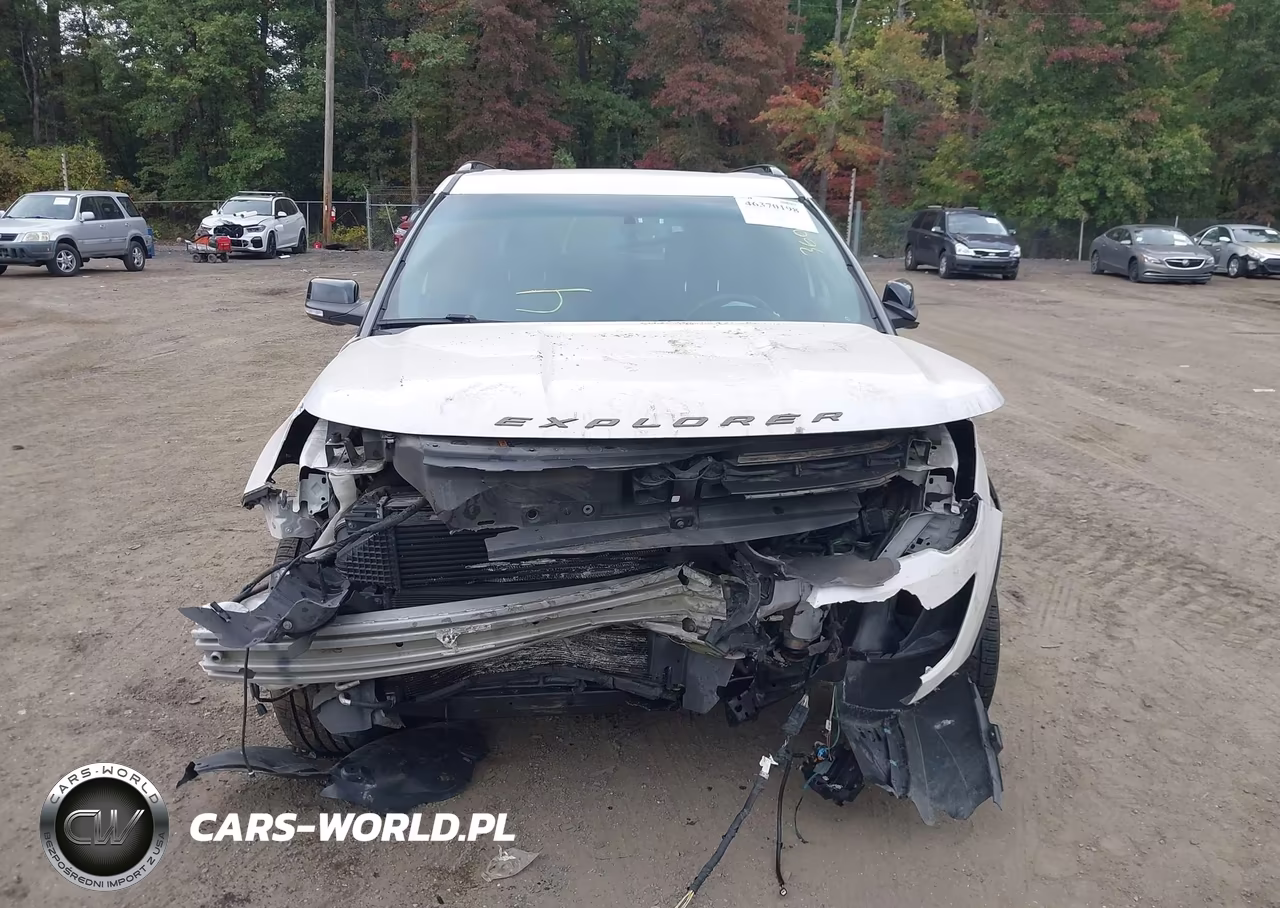 2017 Ford Explorer Sport VIN:1FM5K8GT2HGB38233 - 12